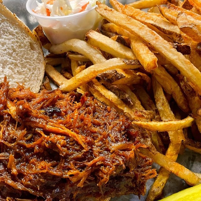Pulled Pork Sammie.